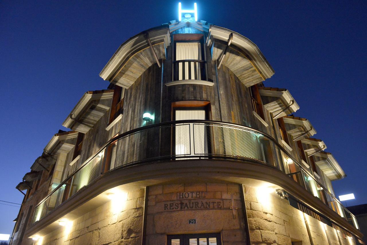 Hotel La Alfonsina Santibanez de Villacarriedo Luaran gambar