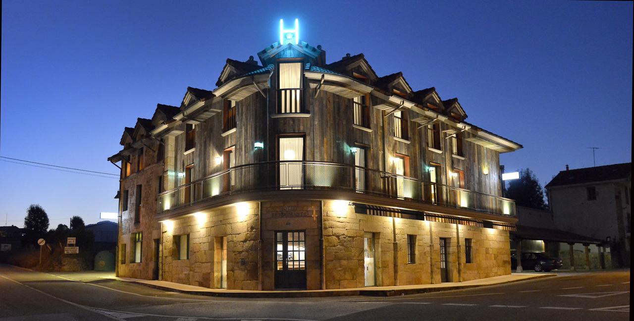 Hotel La Alfonsina Santibanez de Villacarriedo Luaran gambar