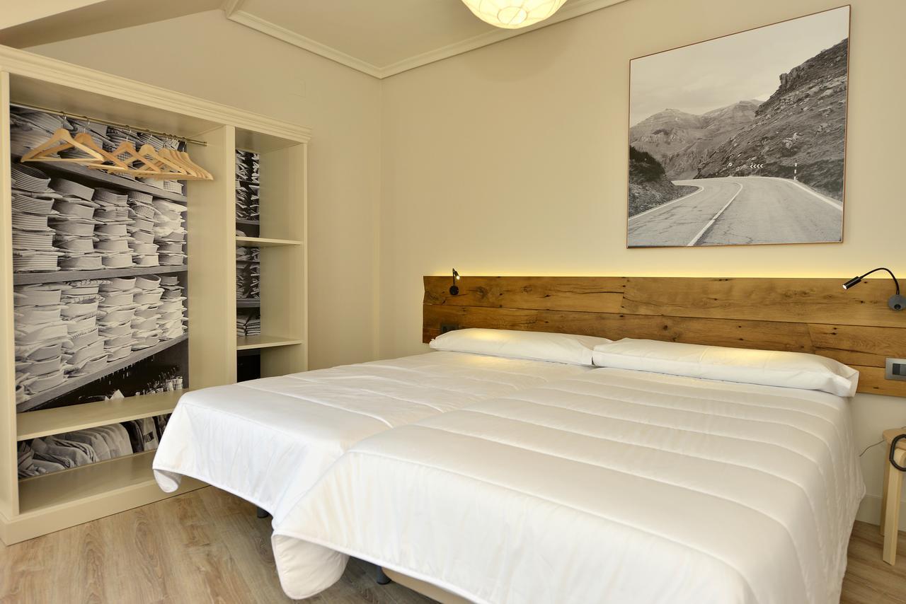 Hotel La Alfonsina Santibanez de Villacarriedo Luaran gambar